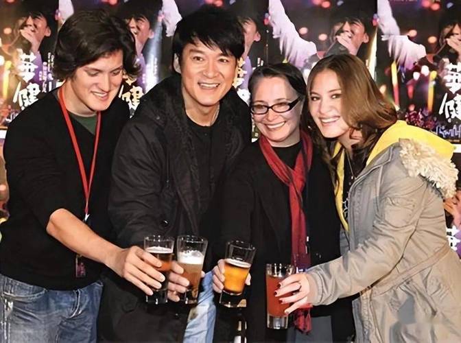 新澳门彩出码走势和周华健儿子结婚与周华健儿子结婚照片和结婚照